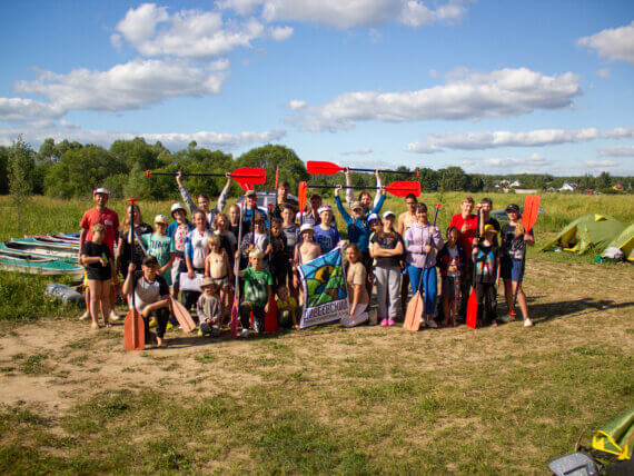 Сопровождение детей в туристском походе: правила и требования по законодательству РФ