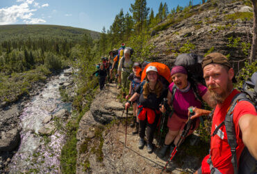 Должности в туристском походе: описание функций и обязанностей участников